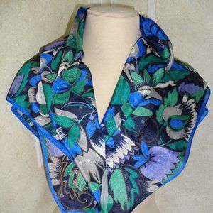 Oscar de la Renta Scarf 34" Square Flowers Floral
